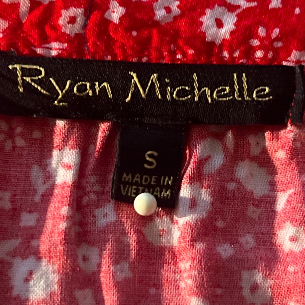 Chic Red Floral Off The Shoulder Midi Dress - Picture 2 of 8